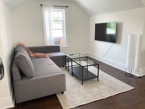 Living area - Wolseley Charmer- Second Unit (Winnipeg)