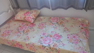 Family Double Room, Courtyard View | WiFi (free)