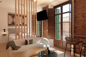 Standard Studio | Living area - El Racimo Apartments (Málaga Capital)