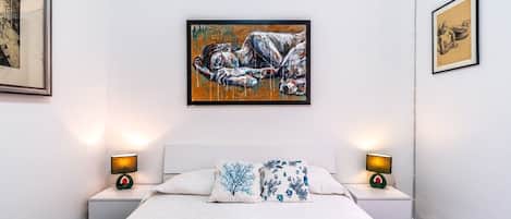 1 chambre, fer et planche à repasser, Wi-Fi, draps fournis