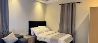 Menzi Apartments