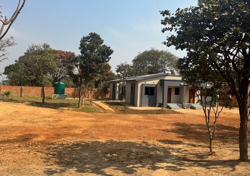Menzi Apartments