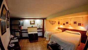 Comfort Room, Patio, Garden View | In-room safe, laptop workspace, blackout drapes, WiFi (free)