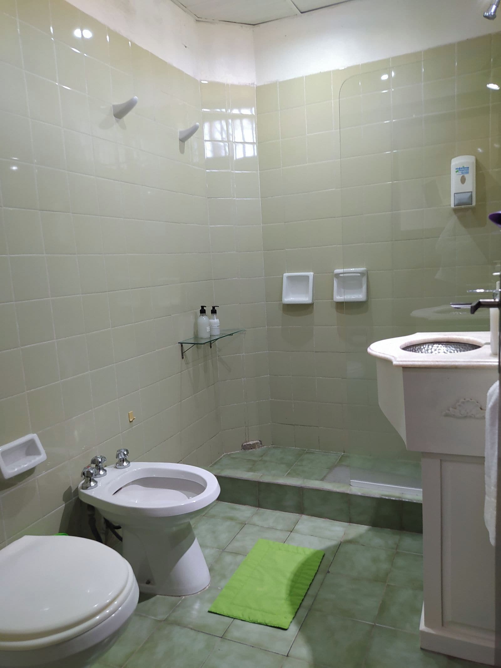 Classic Room, Patio, Garden View | Bathroom