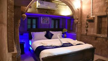 Chambre Double Supérieure, vue ville