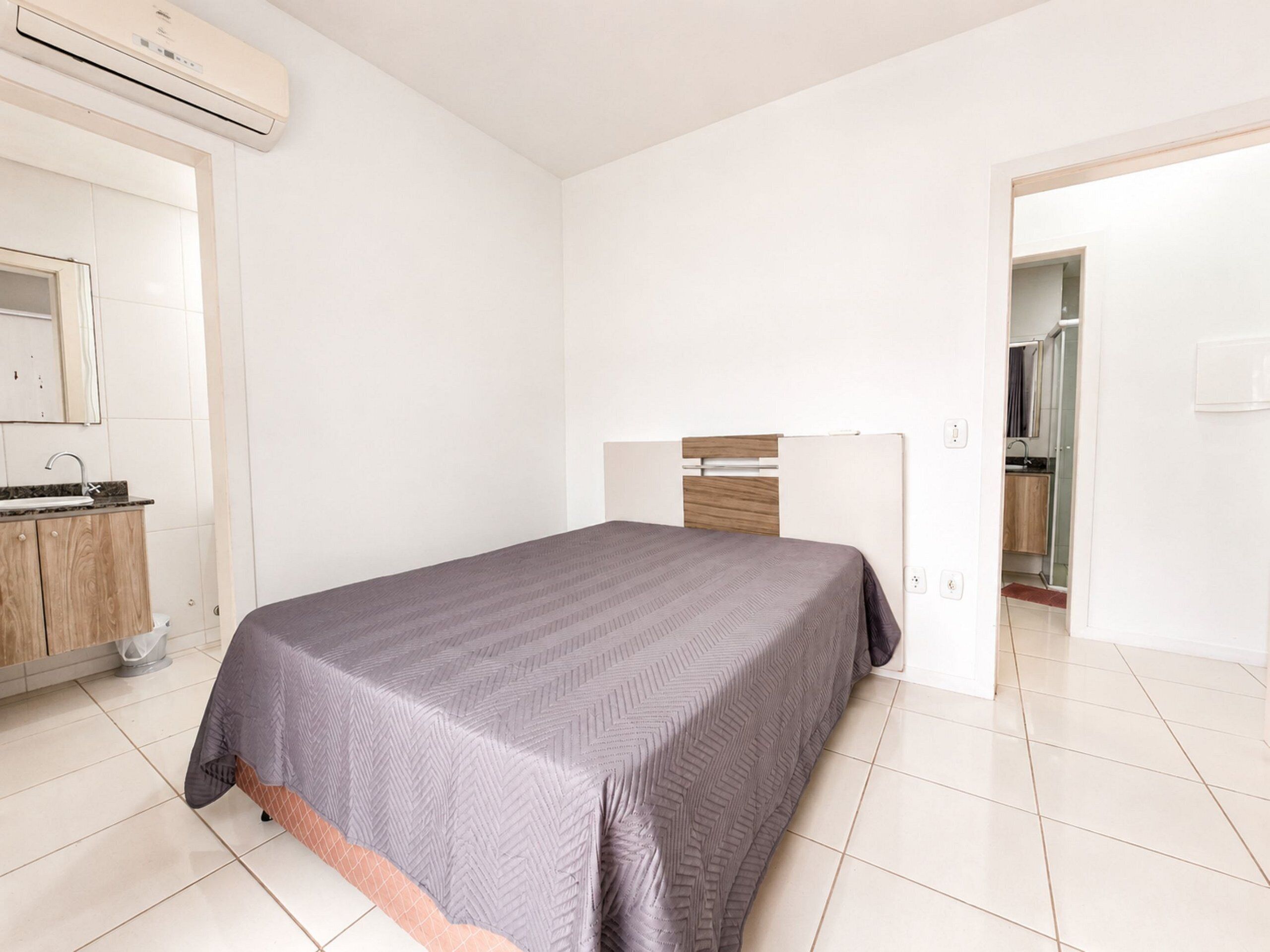 Apartemen | Tirai kedap cahaya, setrika/meja setrika, dan Wi-Fi gratis
