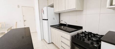 Apartment | Private kitchen | Microwave, oven, electric kettle, blender