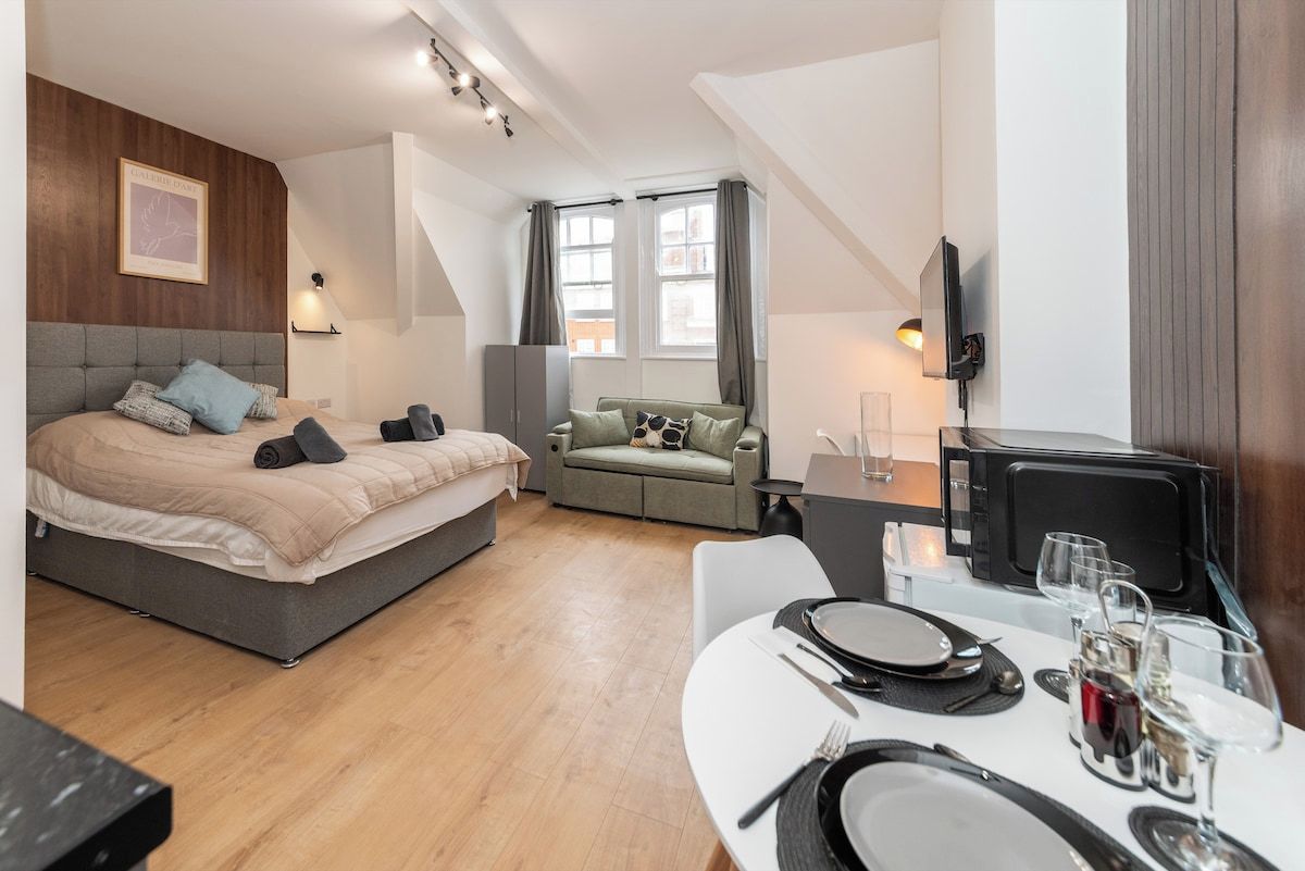 1 chambre, fer et planche à repasser, Wi-Fi, draps fournis