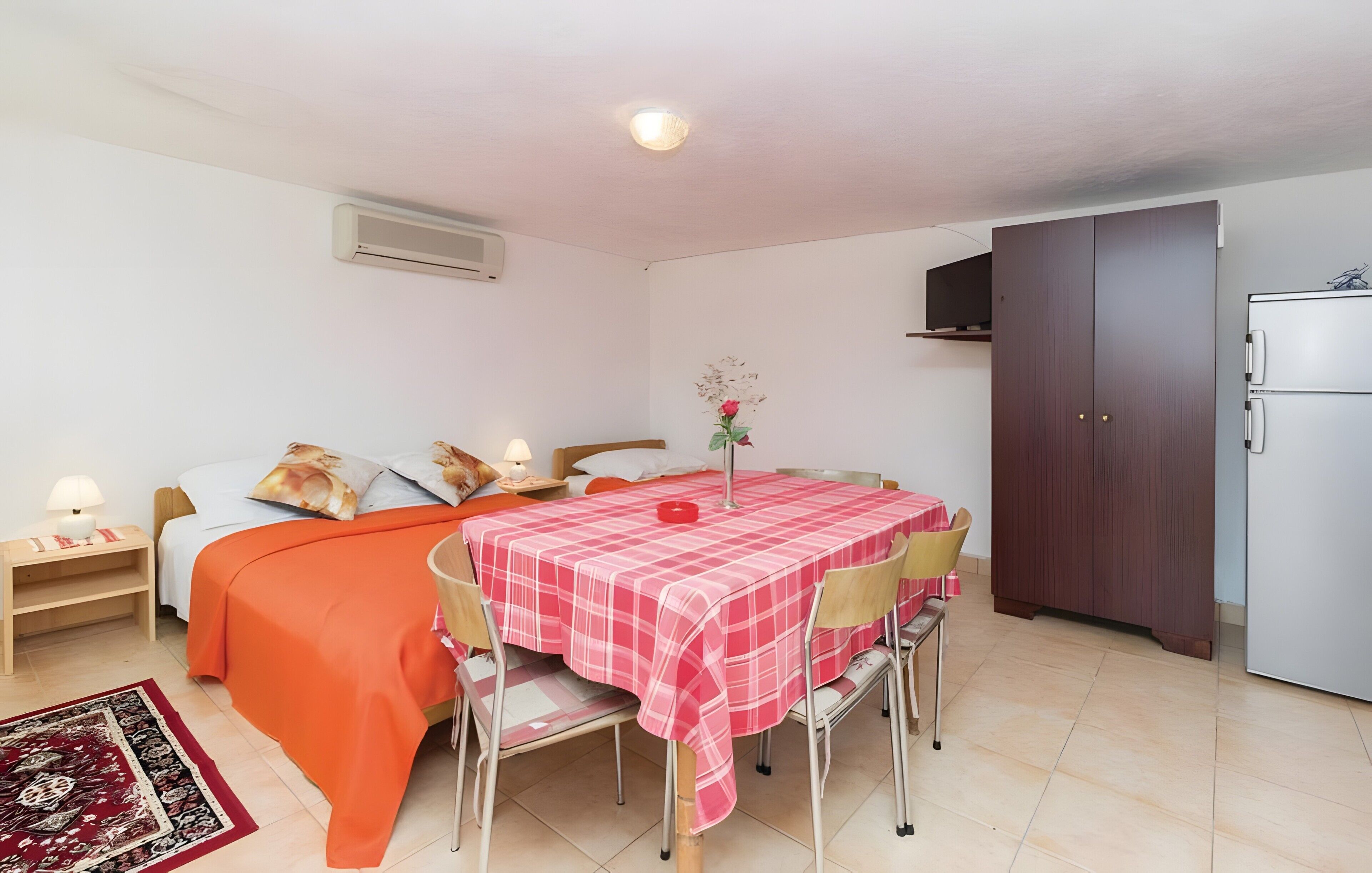 1 Schlafzimmer, Bügeleisen/Bügelbrett, WLAN, Bettwäsche