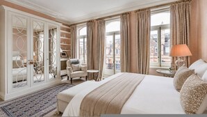 House - Elegant Mayfair Home Central AC Mount Street (London)