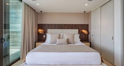 Modern 4 Bedroom Villa With Tropical Vibes in Baru