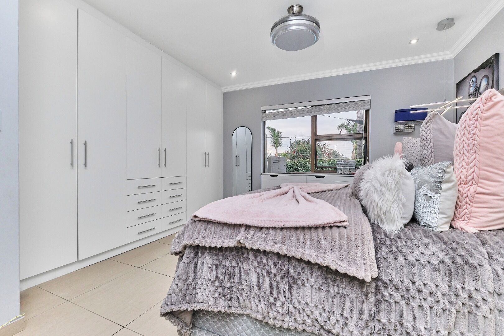 3 bedrooms