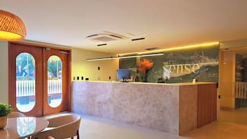 Apartment | Lobby