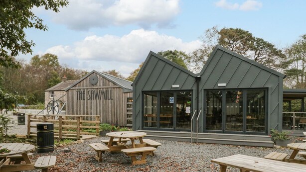Outdoor dining - Irt Cottage (Seascale)
