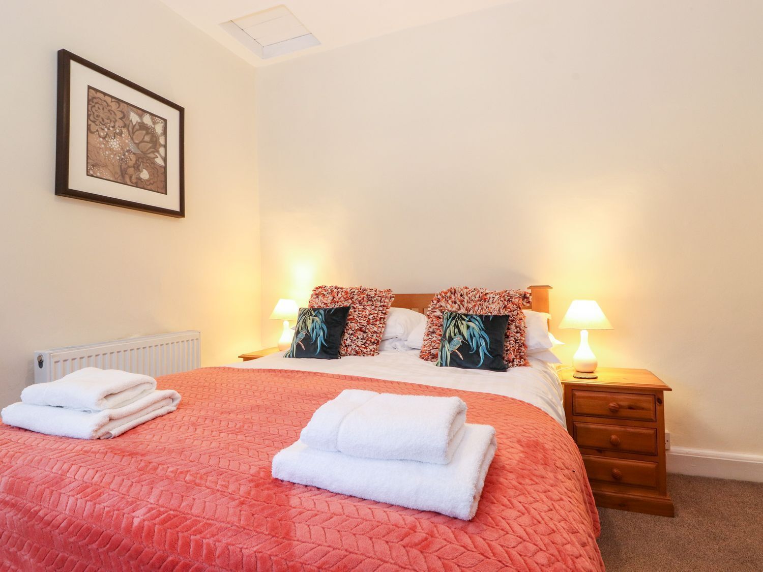 3 bedrooms, WiFi (free), individually decorated, individually furnished