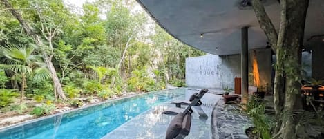 Villa (4 Bedrooms) | Interior