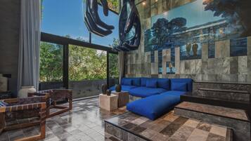 Villa (4 Bedrooms) | Interior