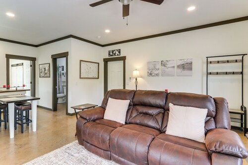 Close to Lake Chatuge! Modern Hillside Barndo Apt!