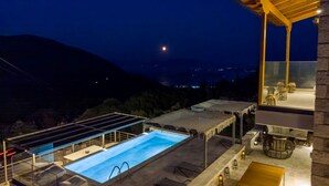 Unclassified image, 3 of 68, button - Amalfi Villa Lefkada (Lefkada)