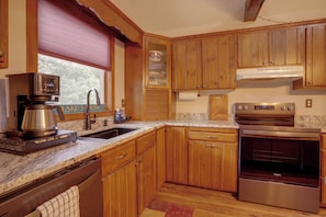 House (3 Bedrooms) | Interior - Lakefront Getaway! Family-friendly Deer Park Home (Deer Park)