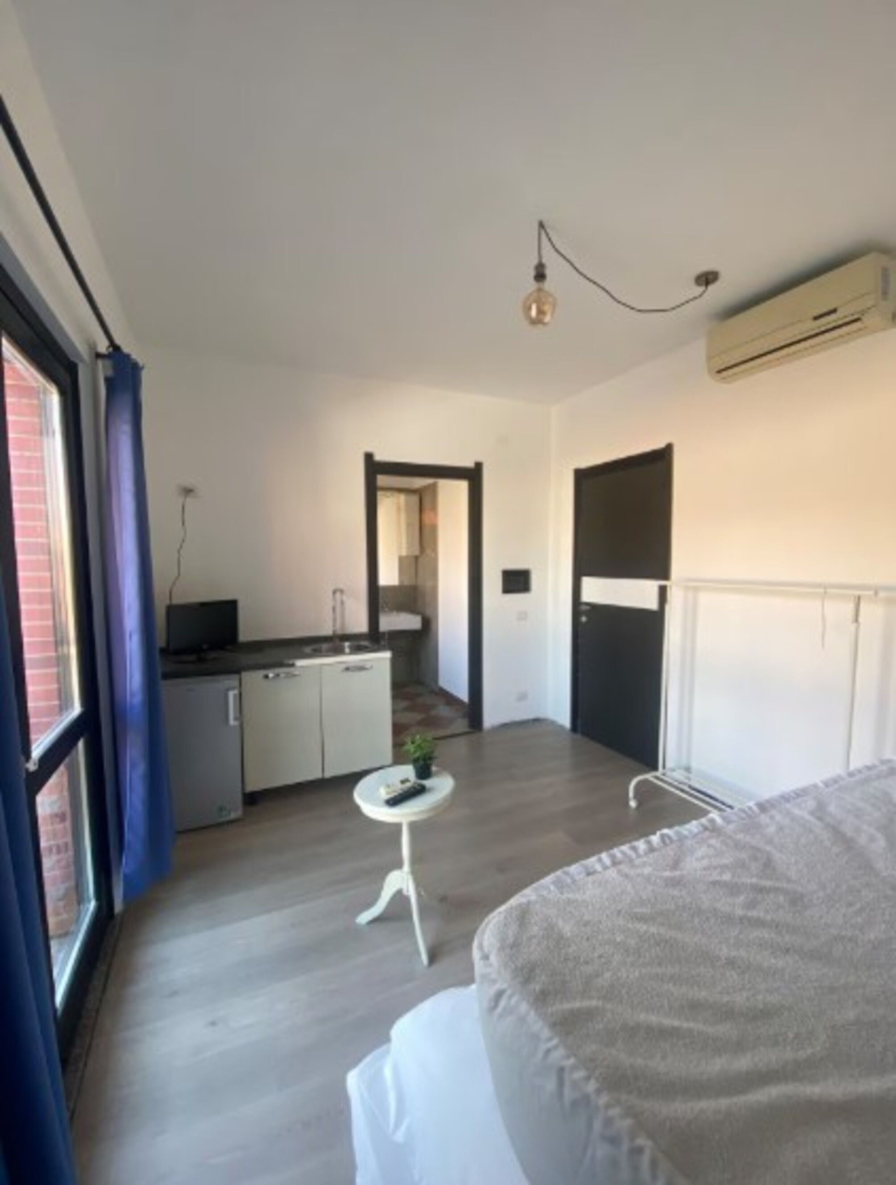 4 bedrooms, WiFi, bed sheets