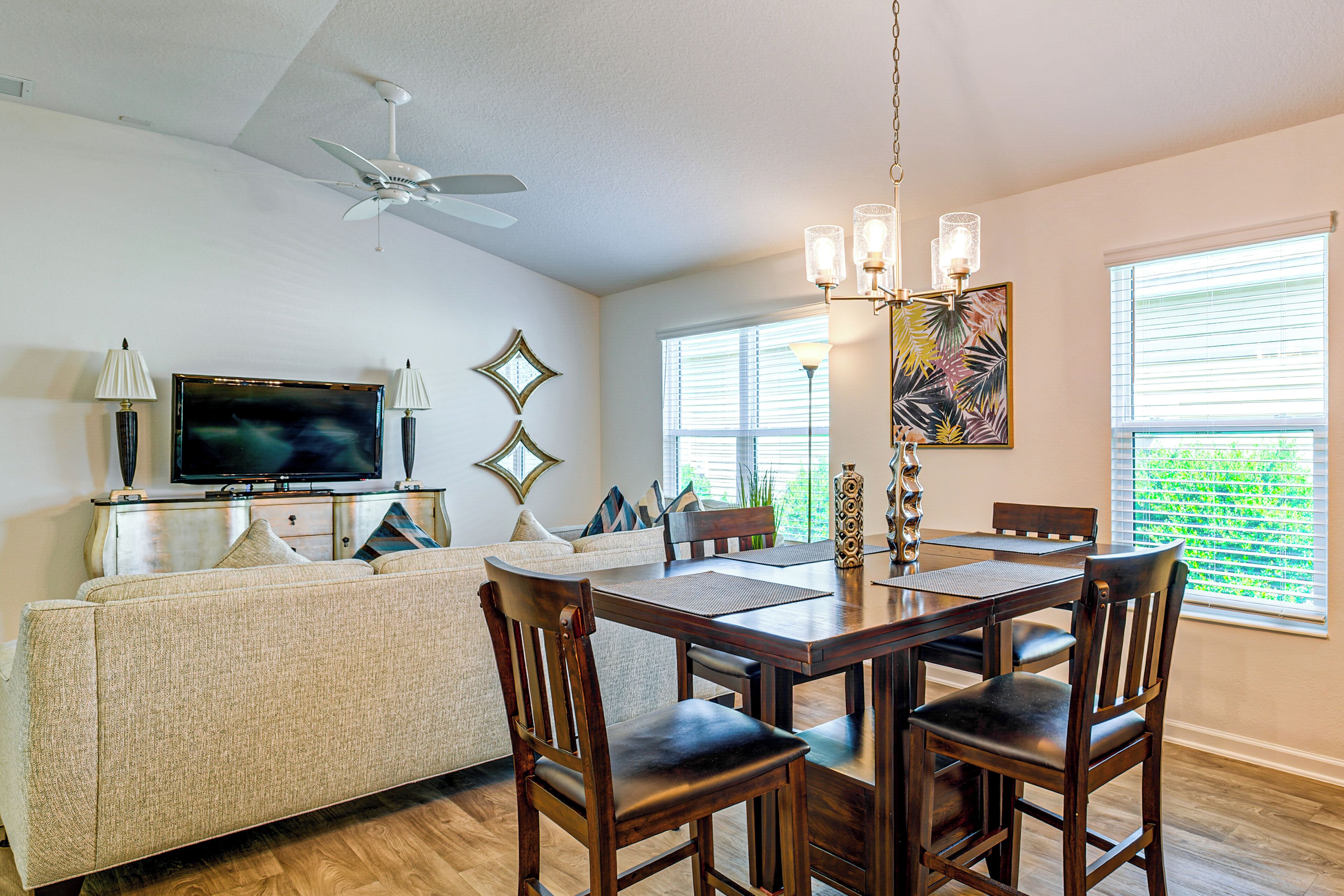Casa (2 Bedrooms) | Interior