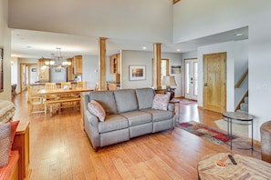 Interior - Private Dock & Hot Tub! Big Stone Lake Getaway (Ortonville)