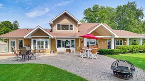 บ้านพัก (4 Bedrooms) | ภายใน