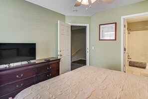 Apartment (3 Bedrooms) | Interior - 5 Mi to Msu! Spacious Townhome w/ Private Patio (Starkville)