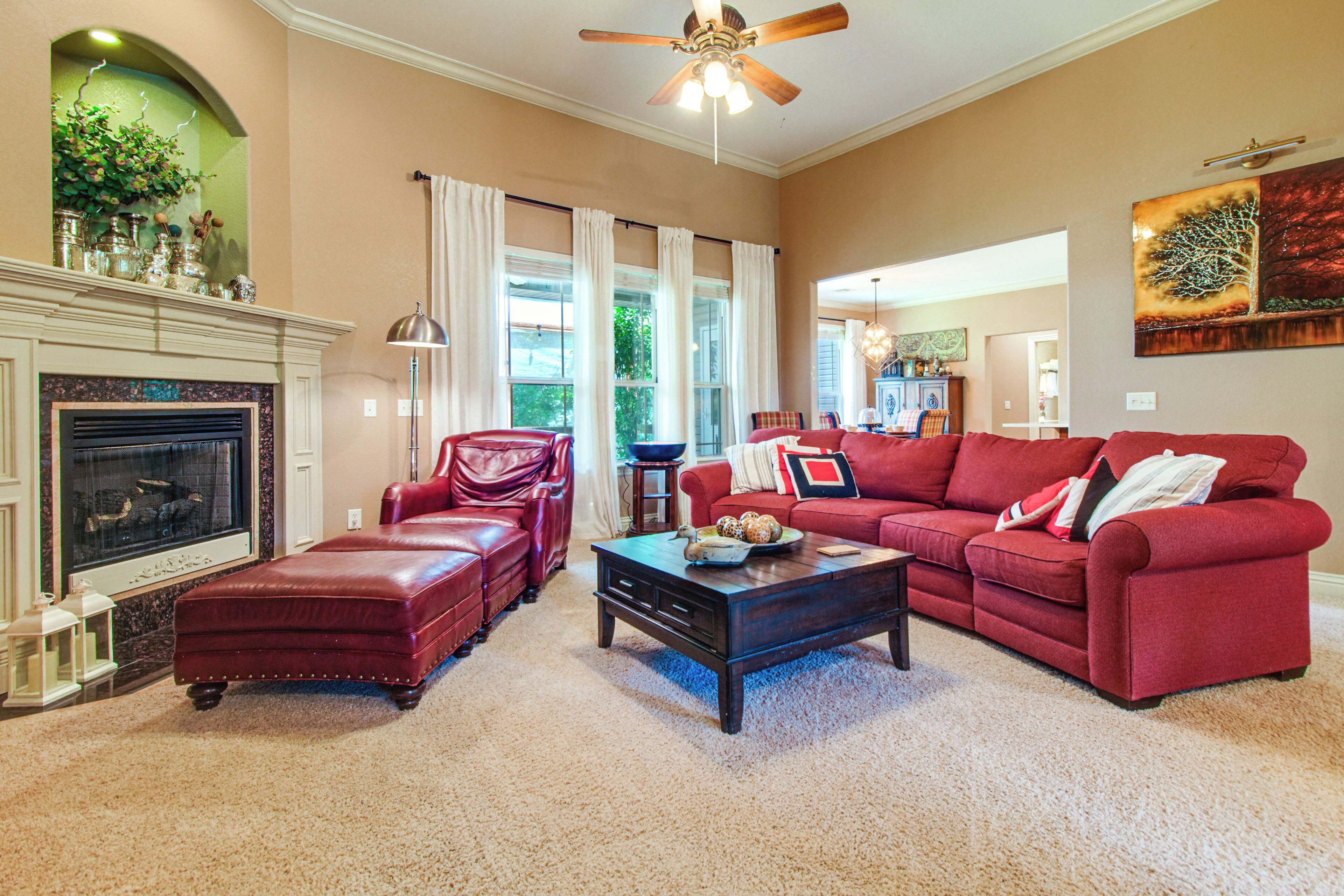 House (3 Bedrooms) | Interior