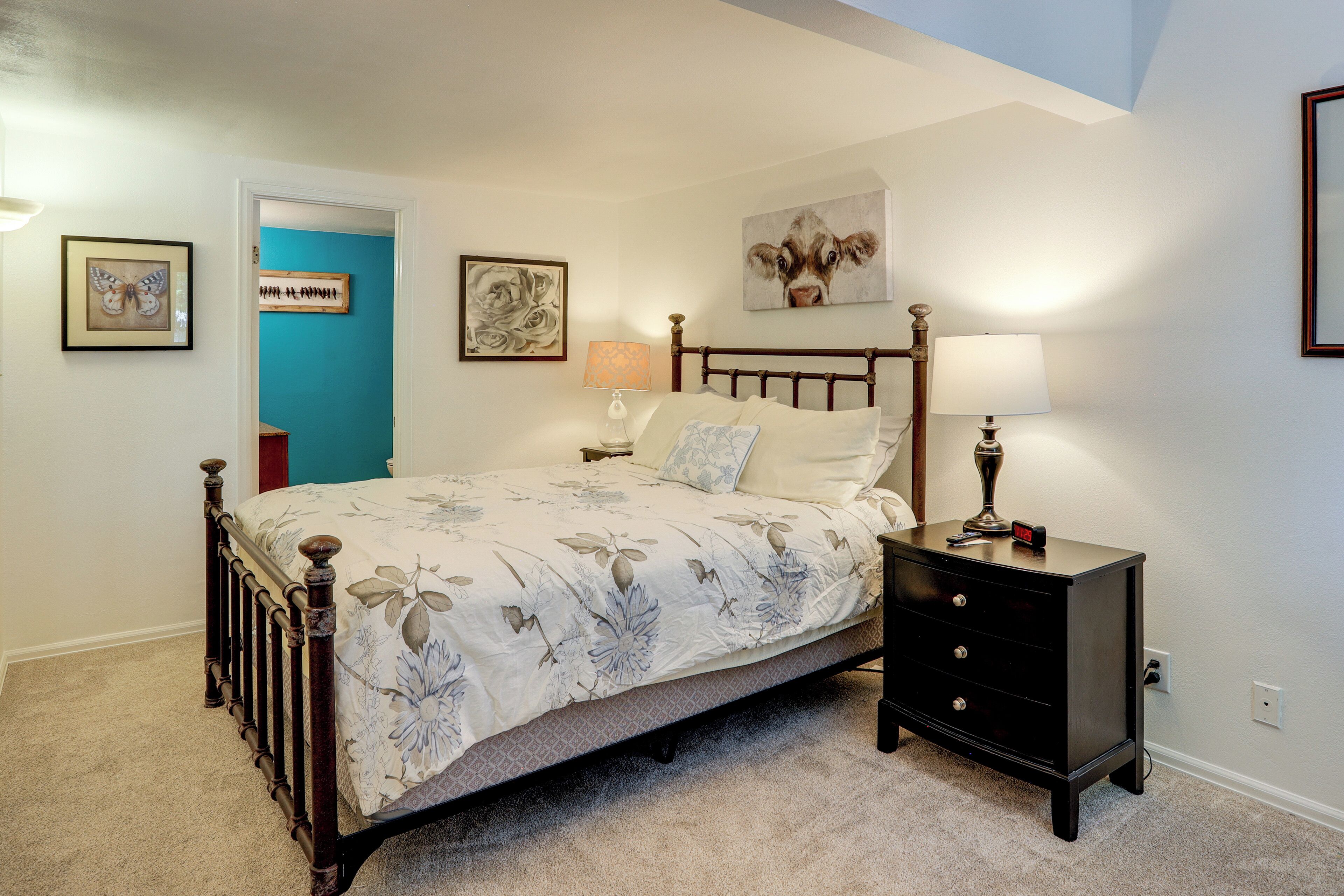 House (3 Bedrooms) | Interior