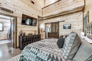 House (1 Bedroom) | Interior - Broken Bow Cabin w/ Hot Tub! Soak, Sip & Stargaze (Broken Bow)