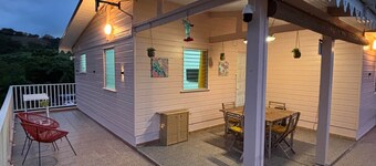 Kaz Alizé: The Tropical Retreat
