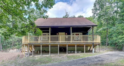 Swings, Fire Pit + Views: Shirleysburg Cabin!
