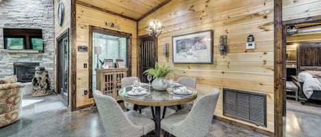 Casa (2 Bedrooms) | Interior