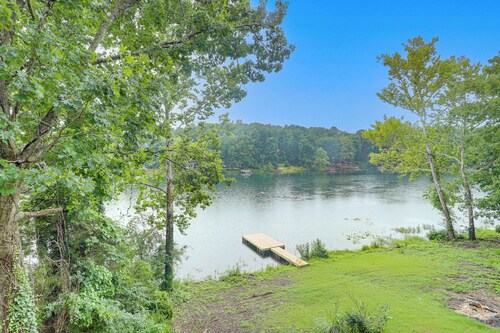 Private Dock! Lakefront Cherokee Village Retreat