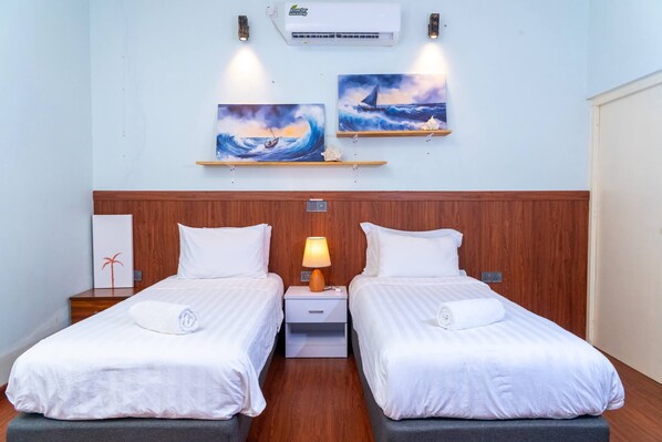 Superior Triple Room, Garden View
