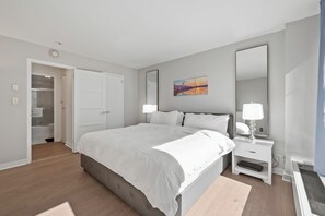 Room - SW DC Waterfront Apt at The Wharf | City Views (Washington)