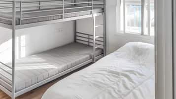 2 bedrooms, WiFi