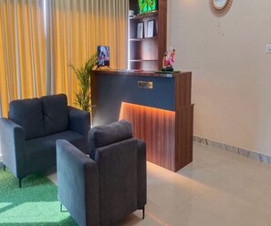 Casa | Recepció