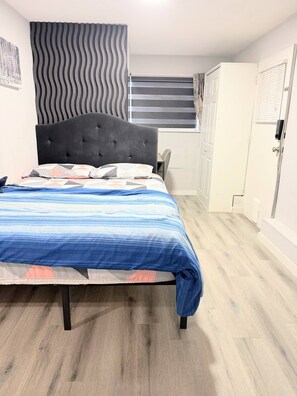 Room, 1 Bedroom - Room-modern Ensuite Studio Own Entrance (Delta)