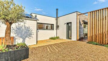 House | Bahagian luar