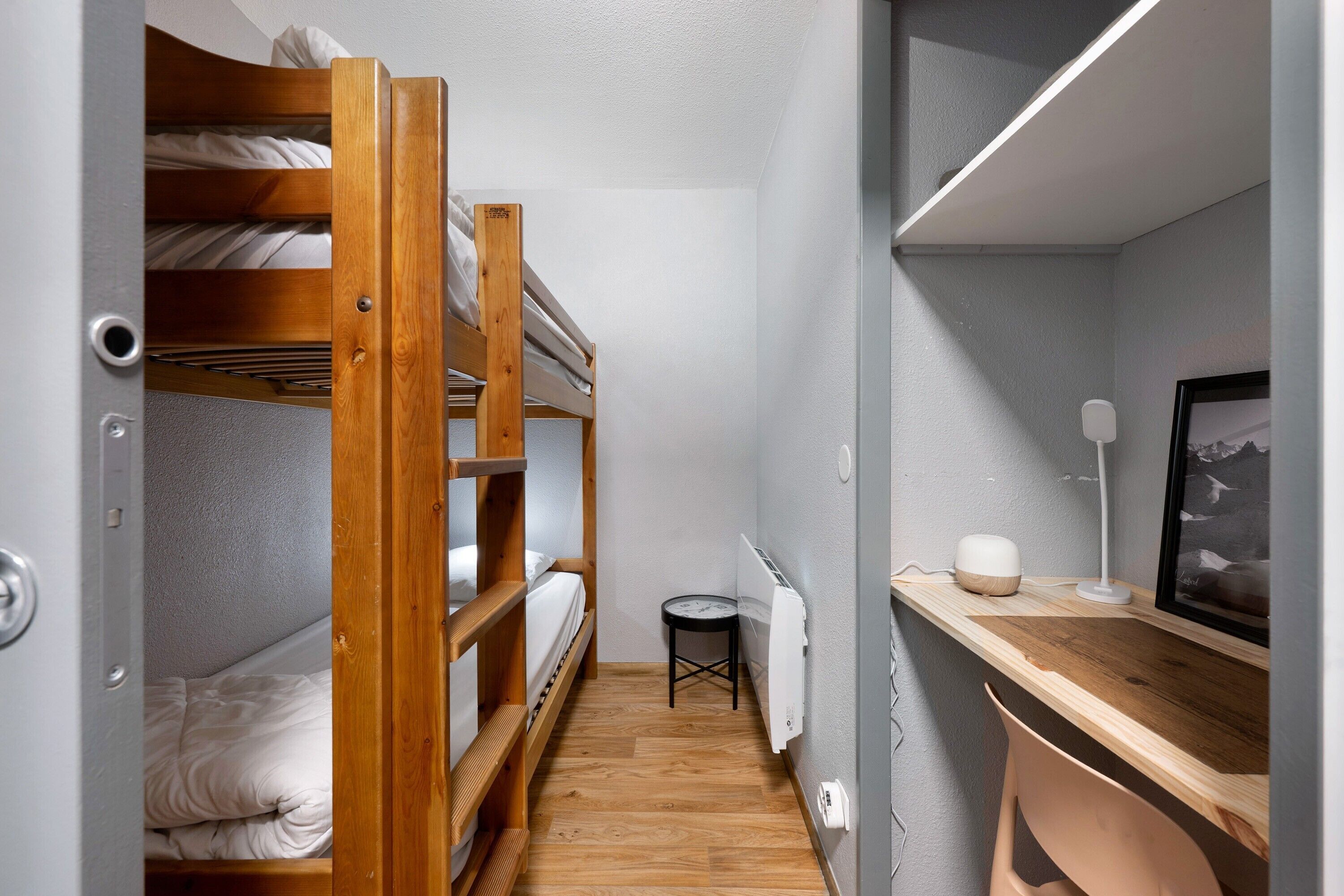 2 slaapkamers, een strijkplank/strijkijzer, wifi