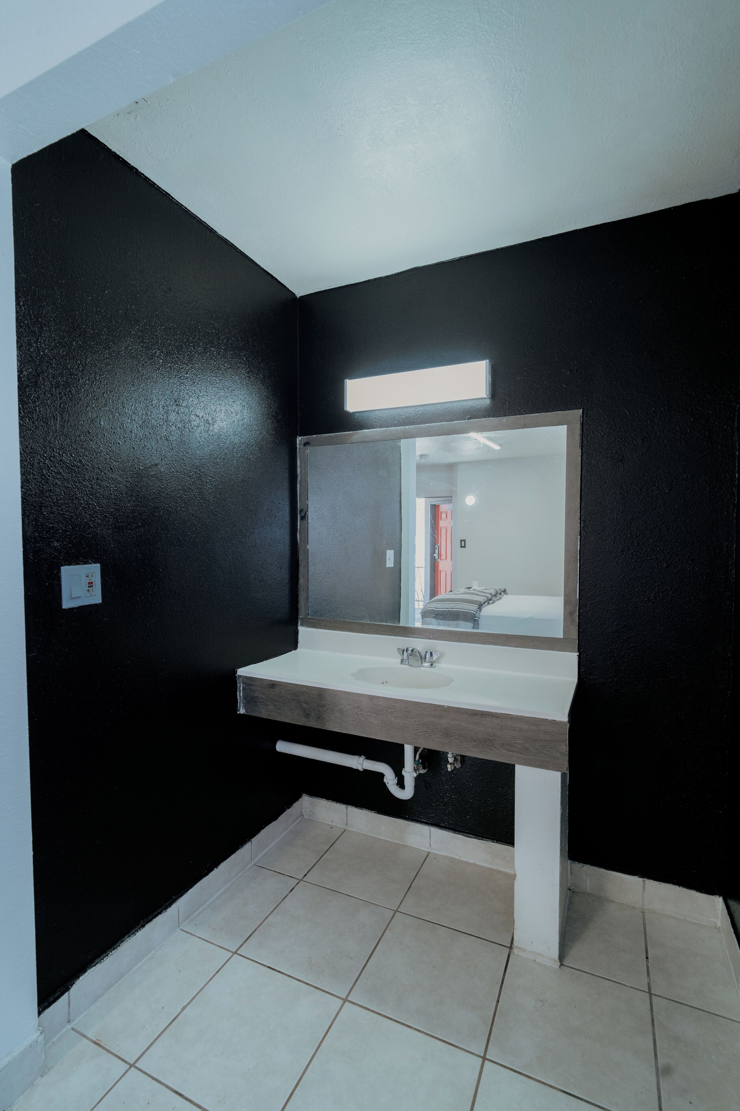 Single Room, 1 Queen Bed, Non Smoking | Bathroom