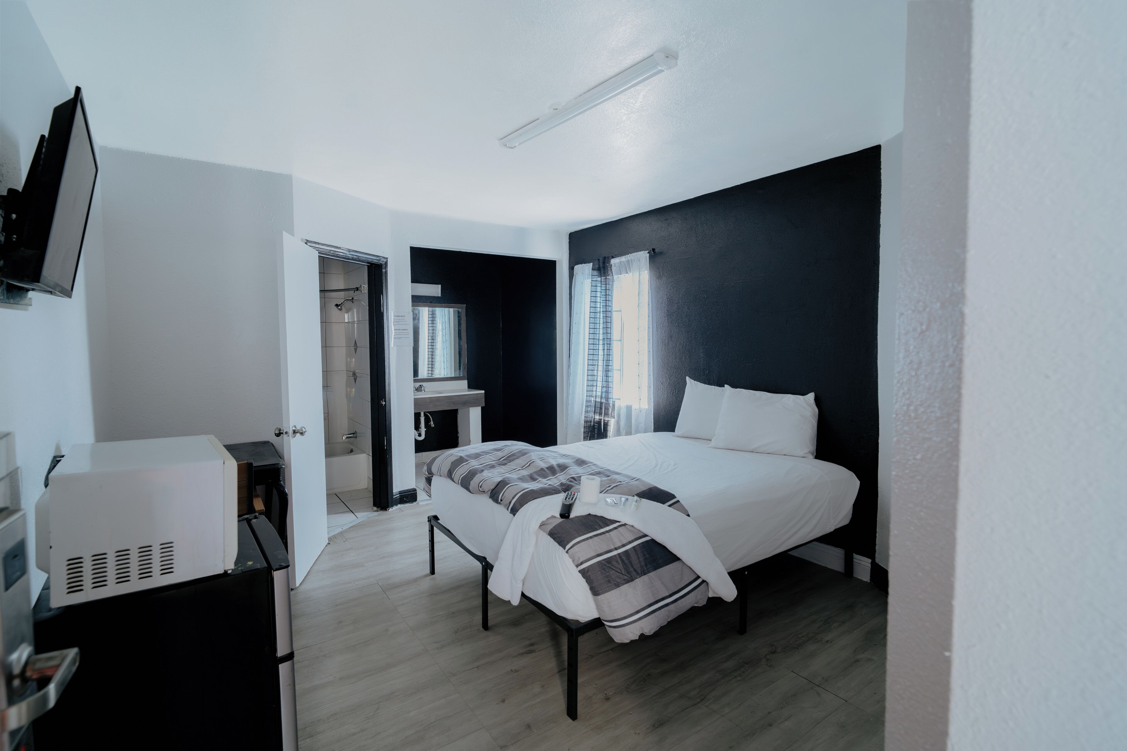 Single Room, 1 Queen Bed, Non Smoking