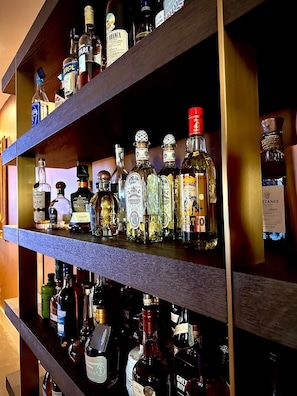 Bar (in der Unterkunft)