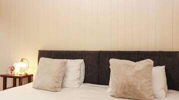 3 bedrooms, WiFi (free), individually decorated, individually furnished
