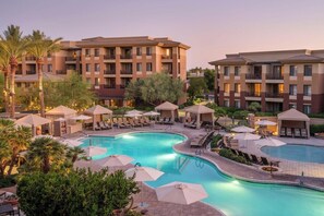 A hotel with multiple buildings, a swimming pool, and outdoor seating areas. - 2 Bedroom Villa at Scottsdale Resort Kid-Friendly (Scottsdale)