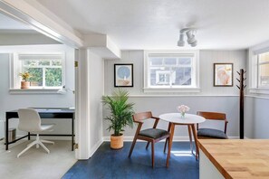 Dining - Stylish Daylight Basement Apartment- Patio + Grill (Seattle)
