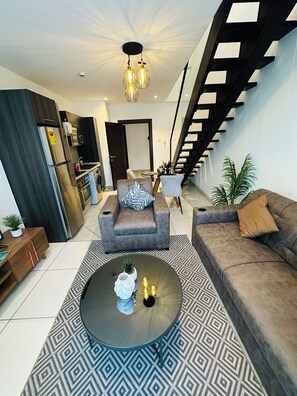 Living area - skywave luxury  Apartment (Accra)